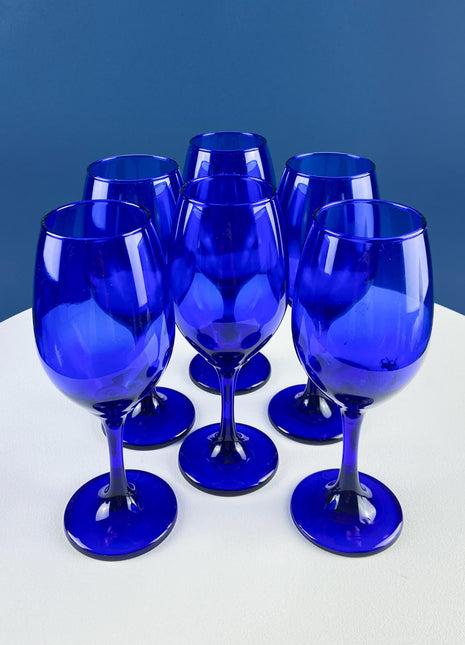 Cobalt Blue Wine Glasses. Set of 8 Stemware. Dark Blue Modern Glassware. Holiday Celebration. Fine Dining.