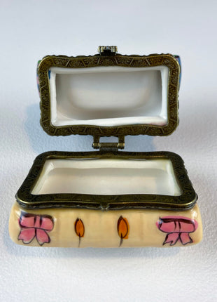 Tea Time Porcelain Limoges Box. Miniature Tea Setting, Tea/Coffee Pot & Cups with Floral Motif. Made in France. Highly Collectible.