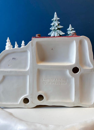 Christmas Village Illuminated House. Red Roof Cabin. Limited Edition by O'Well, 2004. Porcelain Lighted Seasonal Display. Collectible.