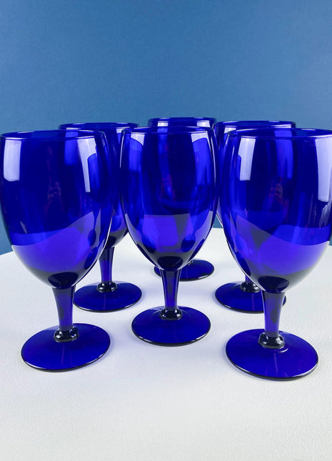 Cobalt Blue Glass Water Goblets. Set of 6 Modern Stemware. Dark Blue Minimal Glassware. Serveware. Dining Room. Gift for Him or Her.