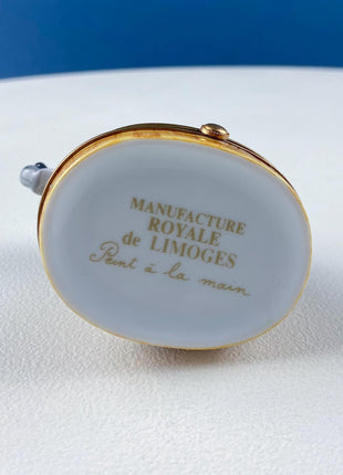 Mom and Baby Elephants Vintage Retired Limoges Miniature Box. Collectible Porcelain & Brass Trinket Ring Pill Box. African Safari Design.