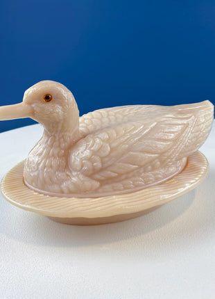 Westmoreland Peach Milk Glass Duck Dish. Serveware or Storage Bird Bowl for Candy, Trinkets, or Bathroom Accessories. Modern Farmhouse.