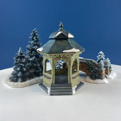 Town Square Gazebo by O'Well, 1999. Christmas Village Accessories. Home Retail Seasonal Display.