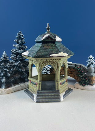 Town Square Gazebo by O'Well, 1999. Christmas Village Accessories. Home Retail Seasonal Display.