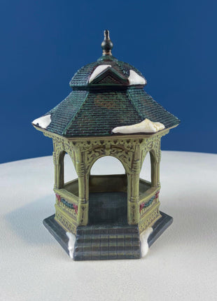 Town Square Gazebo by O'Well, 1999. Christmas Village Accessories. Home Retail Seasonal Display.