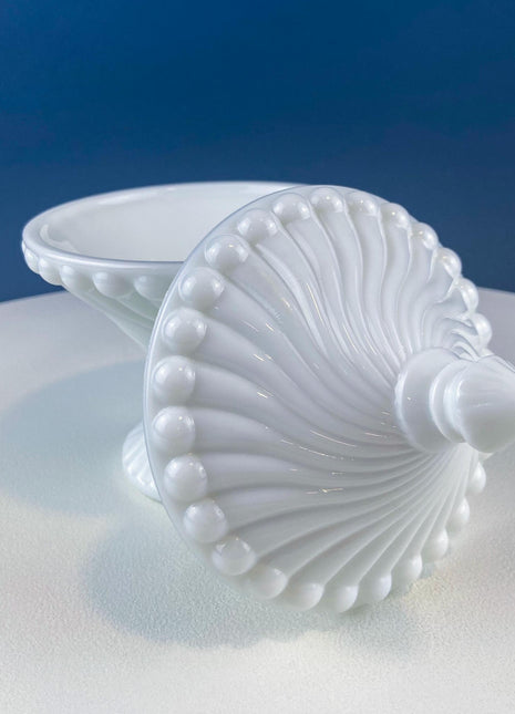 Vintage Milk Glass Set of Bowls with Lids. Swirl Motif. White Dishes for Bath Accessories, Bedroom Jewelry Storage, Candy. Gift for Him Her.