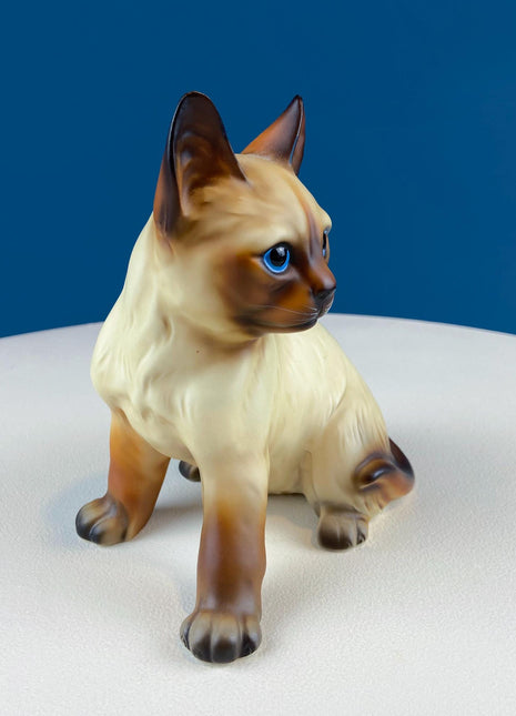 Vintage Siamese Cat with Intense Blue Eyes. Seated Handpainted Porcelain Animal Figurine. Gift for Cat Lover, Vet, Collector. Home Decor.