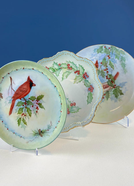 Vintage Winter Themed Robins and Holly Plate Collection. Set of 3 Hand Painted Porcelain. Wall Art. Christmas Gift.