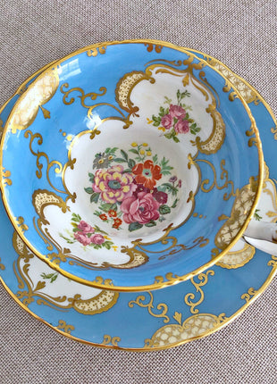 Vintage Paragon Pink Tea Coffee Cup & Saucer. Red Rose Motif and Gold Floral Border. Collectible Dining Room Decor. Gift for Him or Her.