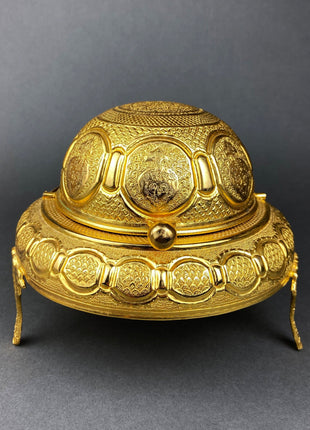 Iruinware Caviar Dome Dish Made in British Hong Kong. Silver Metal Serving Bowl. Lion Feet Dome Lid. Table Setting. Stylish Housewares.