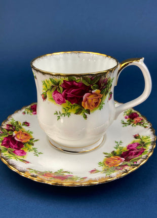Royal Dover TeaCup and Saucer Set, Old Country Rose, Made in England