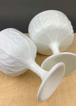 Vintage Milk Glass Flower Pot Set of 2. Oak Leaf Design, 1975. Window Sill Garden. Gift for Greenfingers. Home Garden Decor.