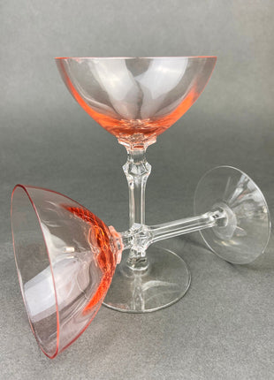 Vintage Pink Peach Depression Glass Wine Glasses. Set of 7. Delicate Etched Daisy Motif Stemware. Dining Room Table Decor. French Country.