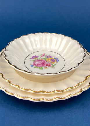 Vintage Dish Set. Leigh Wake by Leigh Potters. Set of 4 Placements: Dinner, Salad Plates, Soup, Salad Bowls, One Serving Dish & Teacups.