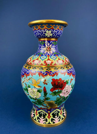 White Porcelain, Asian Vase with 3-D Vignette. Beautifully Detailed, Flower Vase or Collectible Art Vase. Gift for Him or Her.