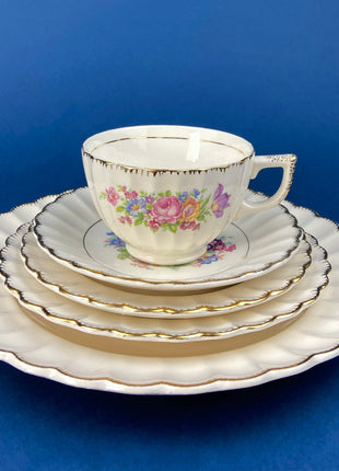 Vintage Dish Set. Leigh Wake by Leigh Potters. Set of 4 Placements: Dinner, Salad Plates, Soup, Salad Bowls, One Serving Dish & Teacups.