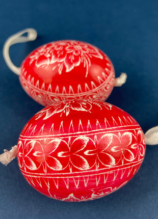 Hand Decorated Eggs/Pisanki with White Ribbons for Hanging. 2 Hollowed Egg Shells Decorated with Various Floral Motifs. Easter Tree..