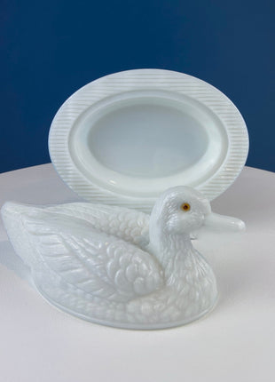 Westmoreland Peach Milk Glass Duck Dish. Serveware or Storage Bird Bowl for Candy, Trinkets, or Bathroom Accessories. Modern Farmhouse.