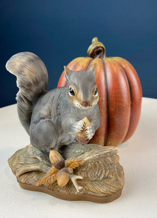 Vintage Large Rustic Pumpkin. Fall Thanksgiving Celebration. Dining Room Table Decor. Home or Retail Display. Modern Farmhouse.