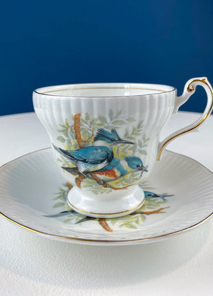 Herend Rothschild Birds Cup and Saucer. Tea, Garden Party. Modern Farmhouse. Dining Room Decor. Made in Hungary. Hosting Essentials.