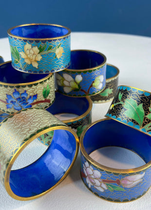 Cloisonne Napkin Holder Rings with Floral Motifs. Set of 10. Four Colors. Stunning Asian Set. Home, Table, Dining Room Decor. Wedding Gift.