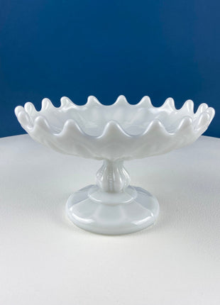 Small Milk Glass Footed Fruit or Candy Bowl with Scalloped Edge. Home Dining Room Kitchen Decor. White Serving Dish. Collectible Milk Glass.