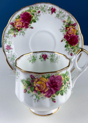 Royal Dover TeaCup and Saucer Set, Old Country Rose, Made in England