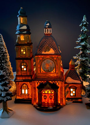 Illuminated Porcelain Christmas Village House. Harborside Village. Limited Edition. O'Well. Night Light. Home or Retail Display.