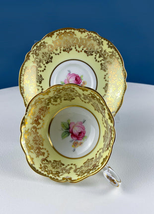 Vintage Royal Albert Pink Cup & Saucer. "Lady Carlyle." Bucket of Flowers Motif. Collectible Dining Room Decor. Hosting Essentials.