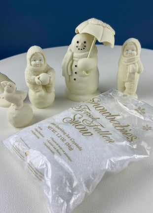 Snowbabies Playing with Snowman & Birds. "Jolly Friends Forevermore" by Dept. 56. White Porcelain Figurines Celebrating Friendship. Kids Rm.