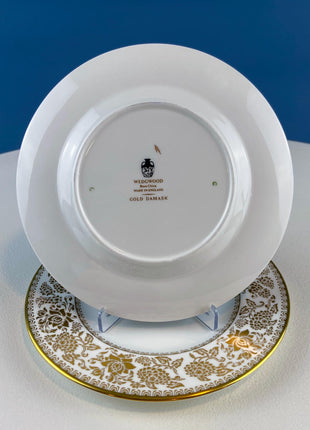 Vintage Royal Albert 6.5" Dessert Plates. Set of 6. "Golden Glory." Scalloped Edge. Japanese Mums Motif. Dining Room Table Decor.