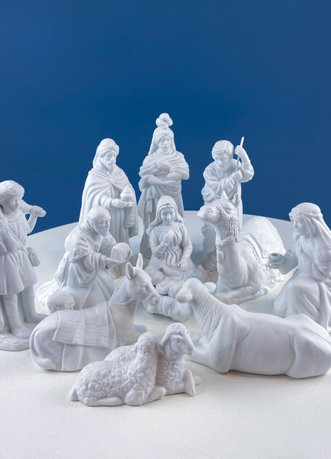 Vintage, Avon Nativity Set. White Bisque Porcelain Figurines. Set of 12 Statuettes. Modern Minimal Look. Highly Collectible. Christmas Decor
