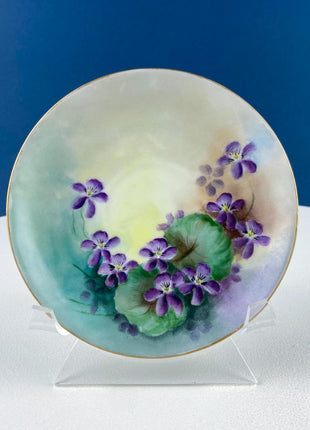 Vintage Hammersley Tea Cup & Saucer with Hand-Painted Victorian Violets. England's Countryside. Tea Garden Party. Hosting Essentials.