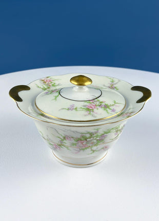 Vintage Haviland Rosalinde Dish Set. 24 Pieces. 4 Place Settings. Wild Rose Garlands. Creamy White. French Country. Home Decor. Serveware.