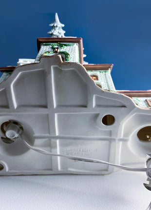 Illuminated Porcelain Christmas Village House. Harborside Village. Limited Edition. O'Well. Night Light. Home or Retail Display.
