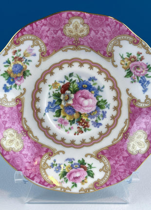 Vintage Royal Albert Pink Cup & Saucer. "Lady Carlyle." Bucket of Flowers Motif. Collectible Dining Room Decor. Hosting Essentials.