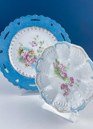 Set of 4 Antique Plates. Delicate Floral Motifs. Scalloped Reticulated Brims. Dining Table Decor. French Country. Modern Farmhouse.