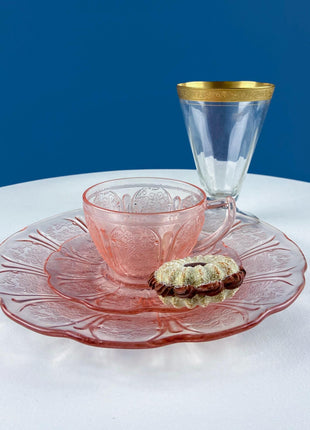 Cherry Blossom Pink Depression Glass Tea Set. Jeannette. Tea Cups and Plates. 15 Piece Set. French Country. Housewares. Dining Table Decor.