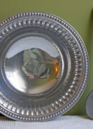 Vintage Copper Hand Pounded Bowl with Handle. For Kitchen Use or Display. Modern Farmhouse. Dining Room Table Decor. Gift for Him or Her.