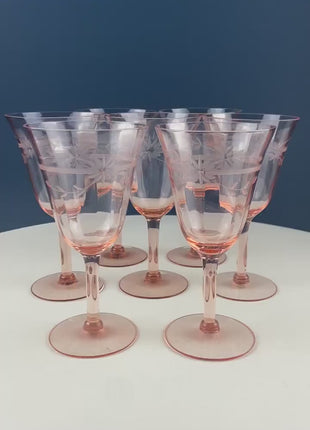 Vintage Pink Peach Depression Glass Wine Glasses. Set of 7.  Delicate Etched Daisy Motif Stemware. Dining Room Table Decor. French Country.