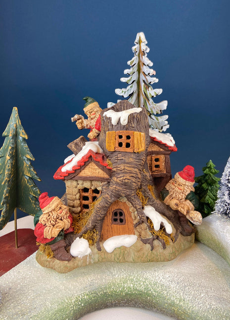 Christmas Village Dwarf's House with Light Kit