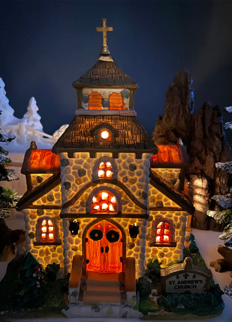 Christmas Village Accessories. Illuminated St. Andrew's Church by Lemax. Caddington Village. Limited Edition.