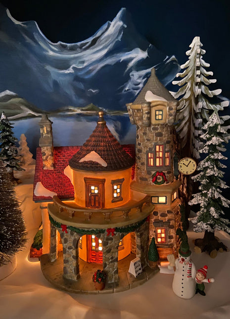Christmas Village Accessories by O'Well. Illuminated Red Lion Inn. Very Large, Limited Edition Porcelain Lighted House.