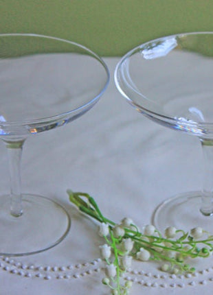 8 Martini Glasses Modern Design