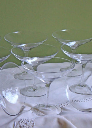 8 Martini Glasses Modern Design