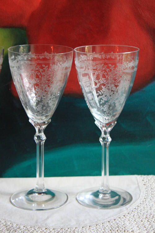 Is it glass or crystal ? antiques 