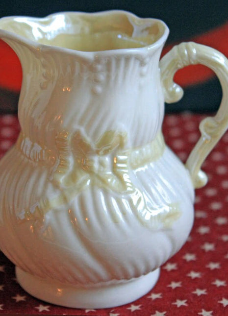 Belleek Porcelain Creamer and Sugar Bowl. Belleek Bow Pattern Sugar Bowl and Creamer Made of Thin Porcelain in Ireland. Reg 0857.