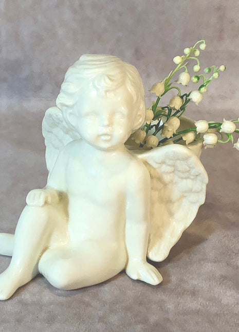 Small Cherub Planter / Cherub Figurine.