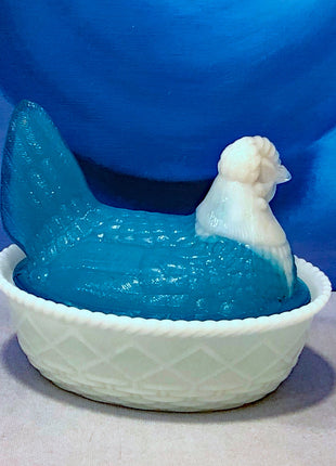 Fenton Bowl with Chicken on Lid.