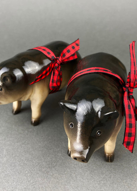 Luck Pigs Figurines. New Year Gift of Cute Piggy with Bow for Good Luck/Year. Gift for Pig Lovers/Collectors.